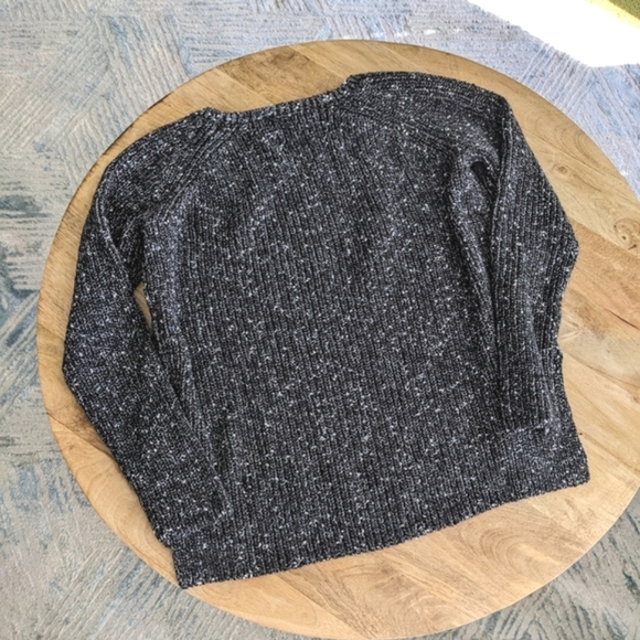 Ann Taylor Black and White Sweater - Picture 7 of 7